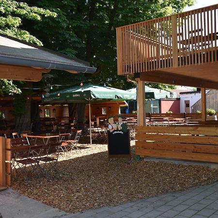 Gasthaus Und Pension Halli-Galli Passau Bagian luar foto