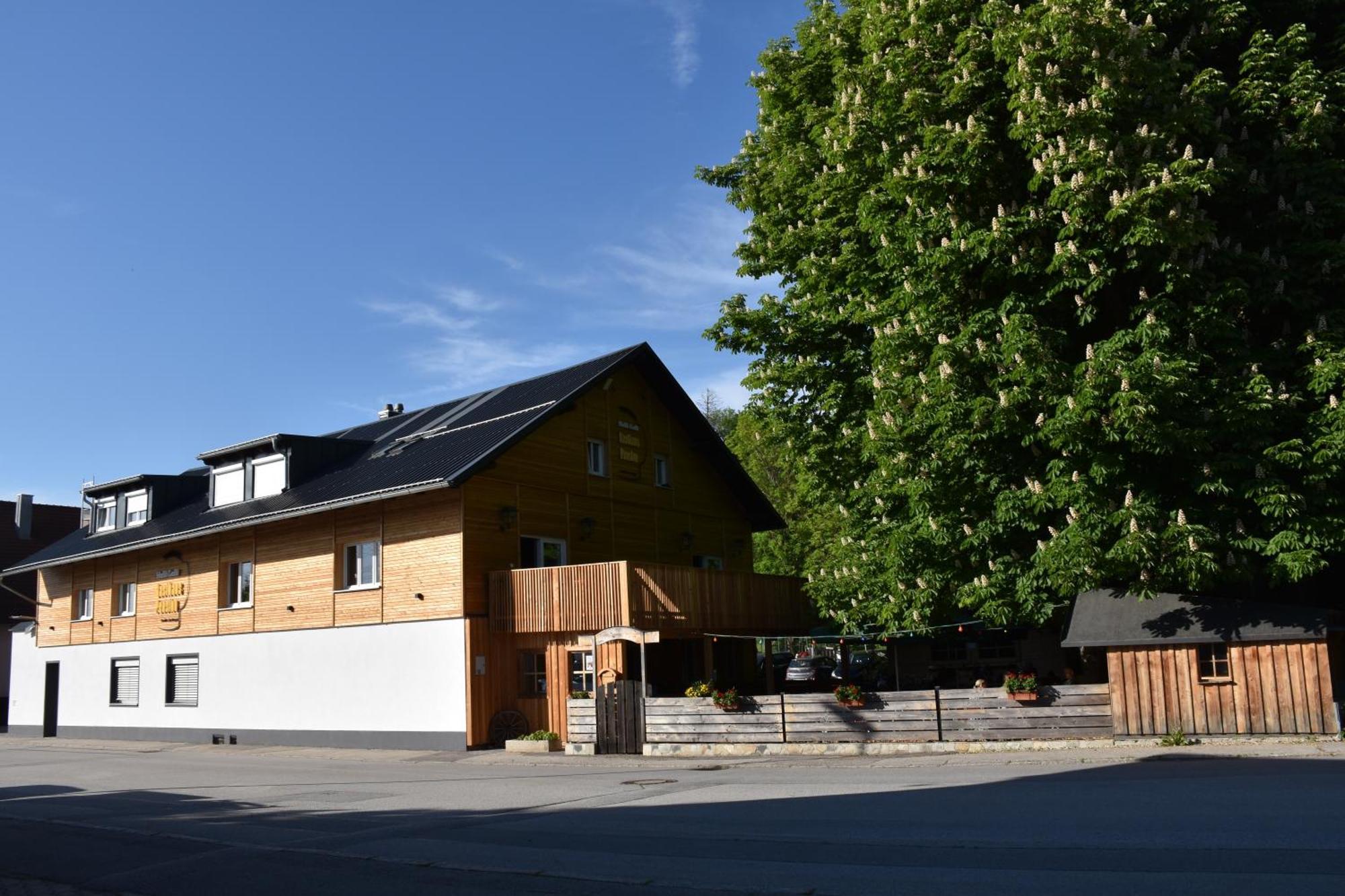 Gasthaus Und Pension Halli-Galli Passau Bagian luar foto